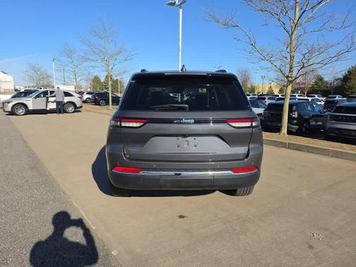 2024 Jeep Grand Cherokee 4xe Base