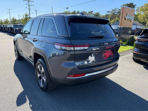 2024 Jeep Grand Cherokee 4xe Base