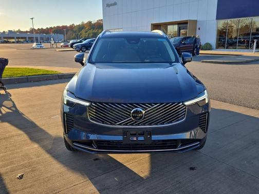Denim Blue 2026 Volvo XC90 B6 Plus 7-Seater