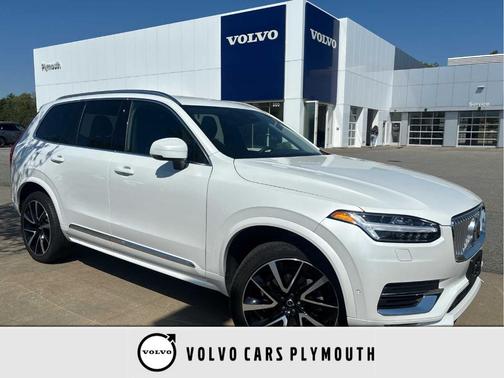 White 2023 Volvo XC90 B6 Plus 7-Seater