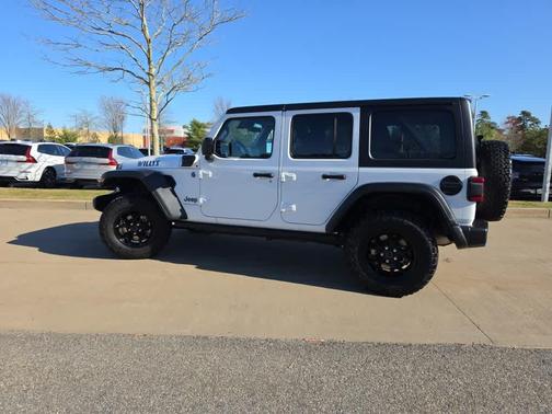 Bright White Clearcoat 2024 Jeep Wrangler 4xe Sport