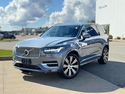 2022 Volvo XC90 T6 Inscription 7 Passenger