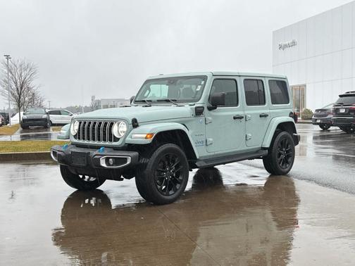 2024 Jeep Wrangler 4xe Sahara