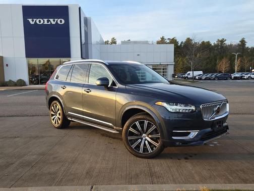 2024 Volvo XC90 B5 Core Bright Theme