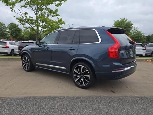 2023 Volvo XC90 B6 Plus 7-Seater