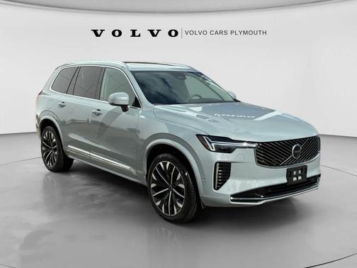Metallic 2026 Volvo XC90 B6 Plus 7-Seater