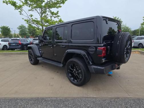 2022 Jeep Wrangler Unlimited 4xe Sahara