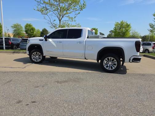White 2022 GMC Sierra 1500 Limited Denali