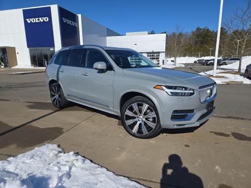 2025 Volvo XC90 B6 Ultra