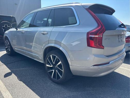 2023 Volvo XC90 B6 Plus 6-Seater