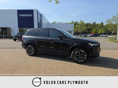 Onyx Black 2026 Volvo XC90 B6 Ultra Dark Theme 6-Seater