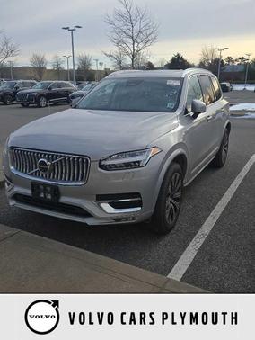 2025 Volvo XC90 B6 Plus 7-Seater