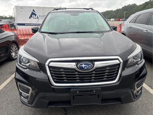 Crystal Black Silica 2020 Subaru Forester Limited