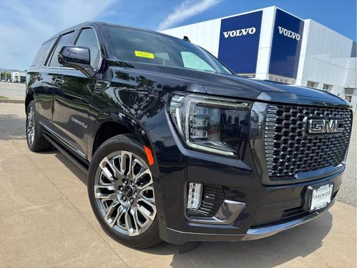 Midnight Blue Metallic 2023 GMC Yukon Denali Ultimate