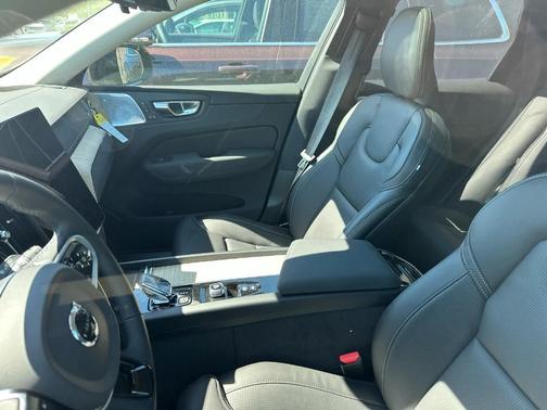 Red 2026 Volvo XC60 B5 Ultra