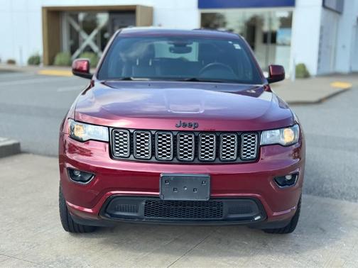 2017 Jeep Grand Cherokee Altitude