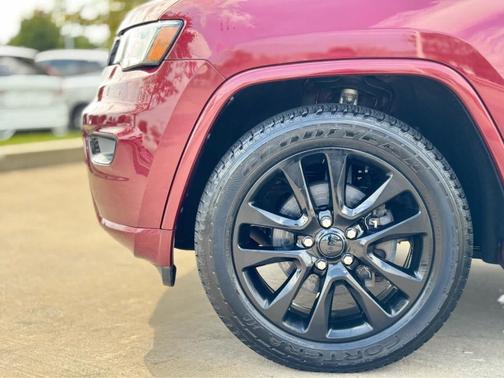 2017 Jeep Grand Cherokee Altitude