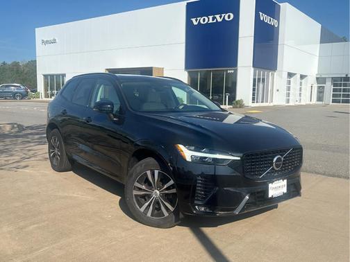 Onyx Black Metallic 2024 Volvo XC60 B5 Core Dark Theme