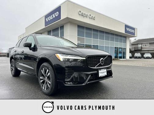 Onyx Black Metallic 2024 Volvo XC60 B5 Core Dark Theme