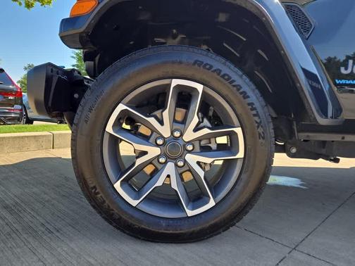 2024 Jeep Wrangler 4xe Sport