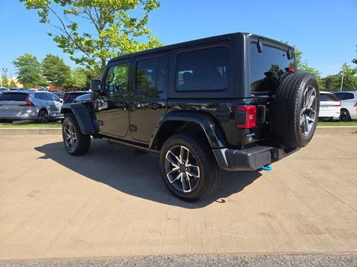 2024 Jeep Wrangler 4xe Sport