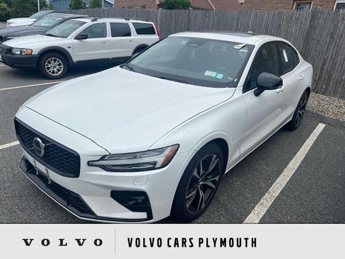 2025 Volvo S60 B5 Core