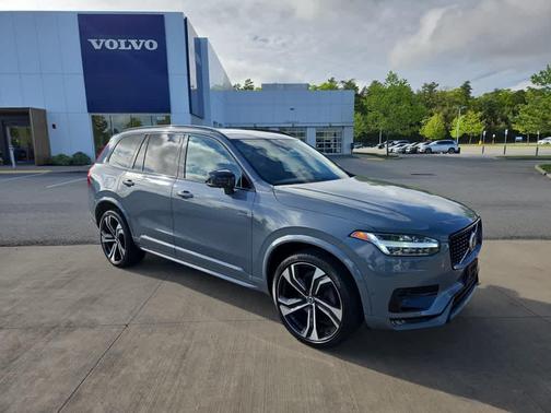 2021 Volvo XC90 T6 R-Design 7 Passenger