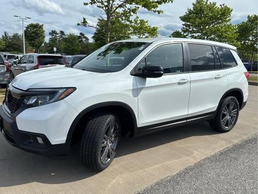 Platinum White Pearl 2021 Honda Passport EX-L
