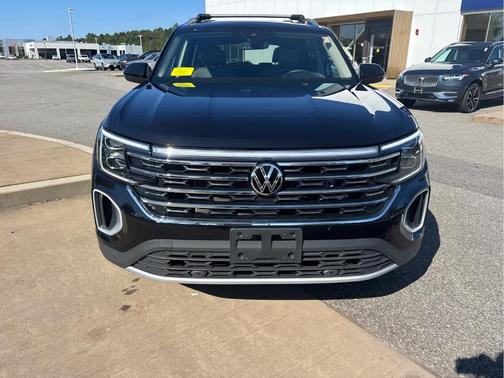 2024 Volkswagen Atlas 2.0T SEL