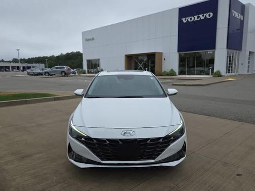 2022 Hyundai ELANTRA HEV Limited