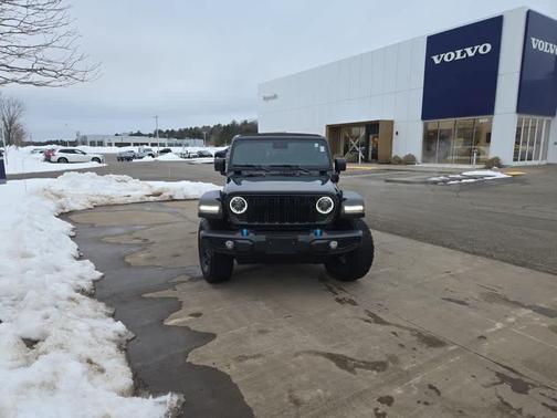 2024 Jeep Wrangler 4xe Sport