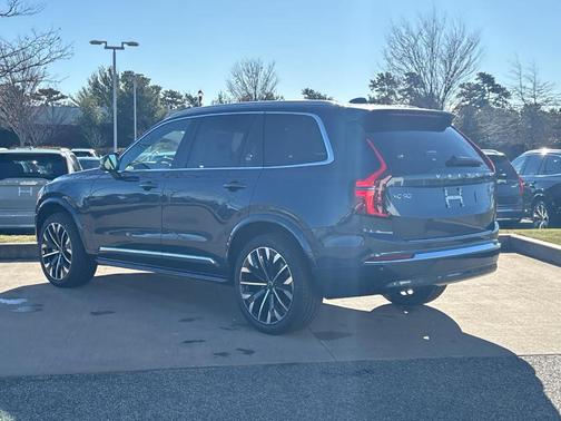 2026 Volvo XC90 B5 Plus 7-Seater