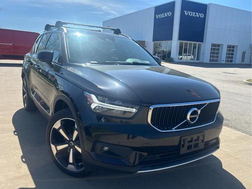 Black Stone 2021 Volvo XC40 T5 Momentum
