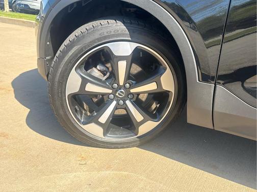 Black Stone 2021 Volvo XC40 T5 Momentum