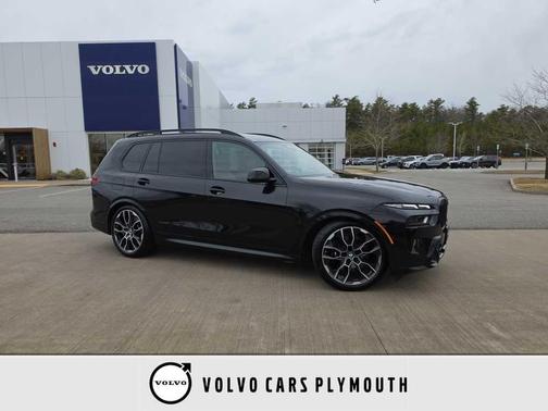 Carbon Black Metallic 2026 BMW X7 M60i