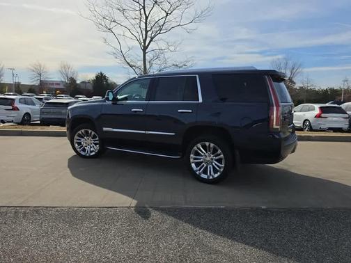Dark Adriatic Blue Metallic 2019 Cadillac Escalade Luxury