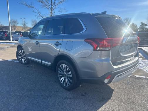 2020 Mitsubishi Outlander SEL