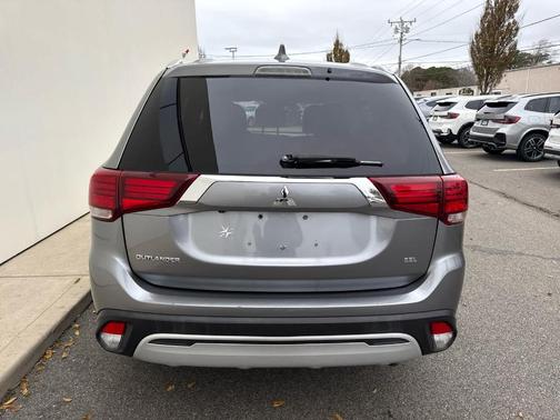 2020 Mitsubishi Outlander SEL