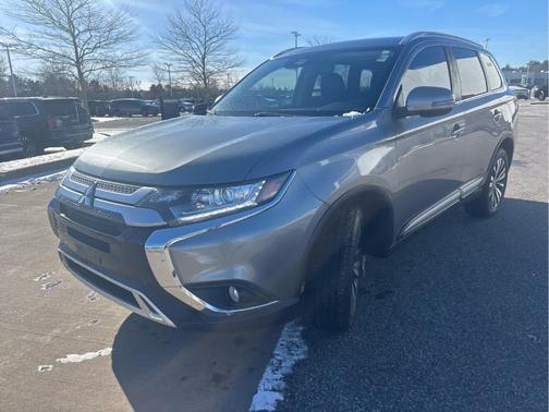 2020 Mitsubishi Outlander SEL