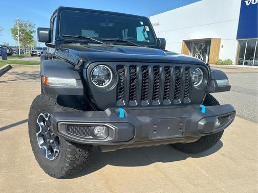 Black Clearcoat 2023 Jeep Wrangler 4xe Rubicon