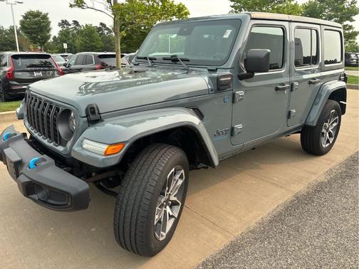 Anvil Clearcoat 2024 Jeep Wrangler 4xe Sport