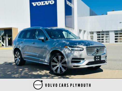 2023 Volvo XC90 Recharge Plug-In Hybrid T8 Plus Bright Theme 7-Seater