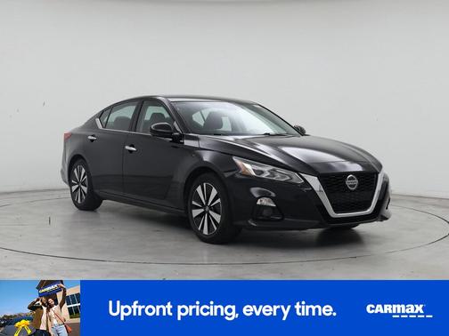 Black 2020 Nissan Altima SL