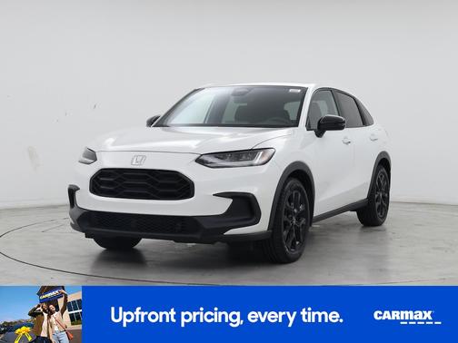 White 2024 Honda HR-V Sport