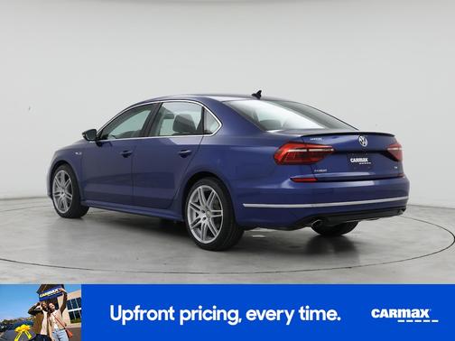 2017 Volkswagen Passat R-Line