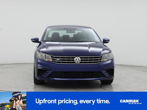 2017 Volkswagen Passat R-Line