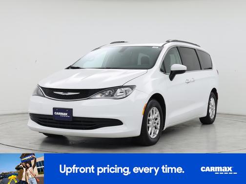 2020 Chrysler Voyager LXI