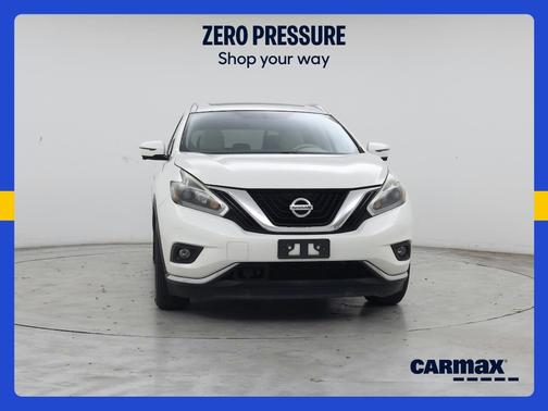 White 2018 Nissan Murano SL