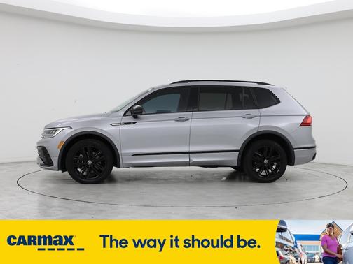 2022 Volkswagen Tiguan SE R-Line Black