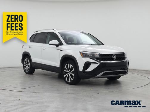White 2023 Volkswagen Taos SE